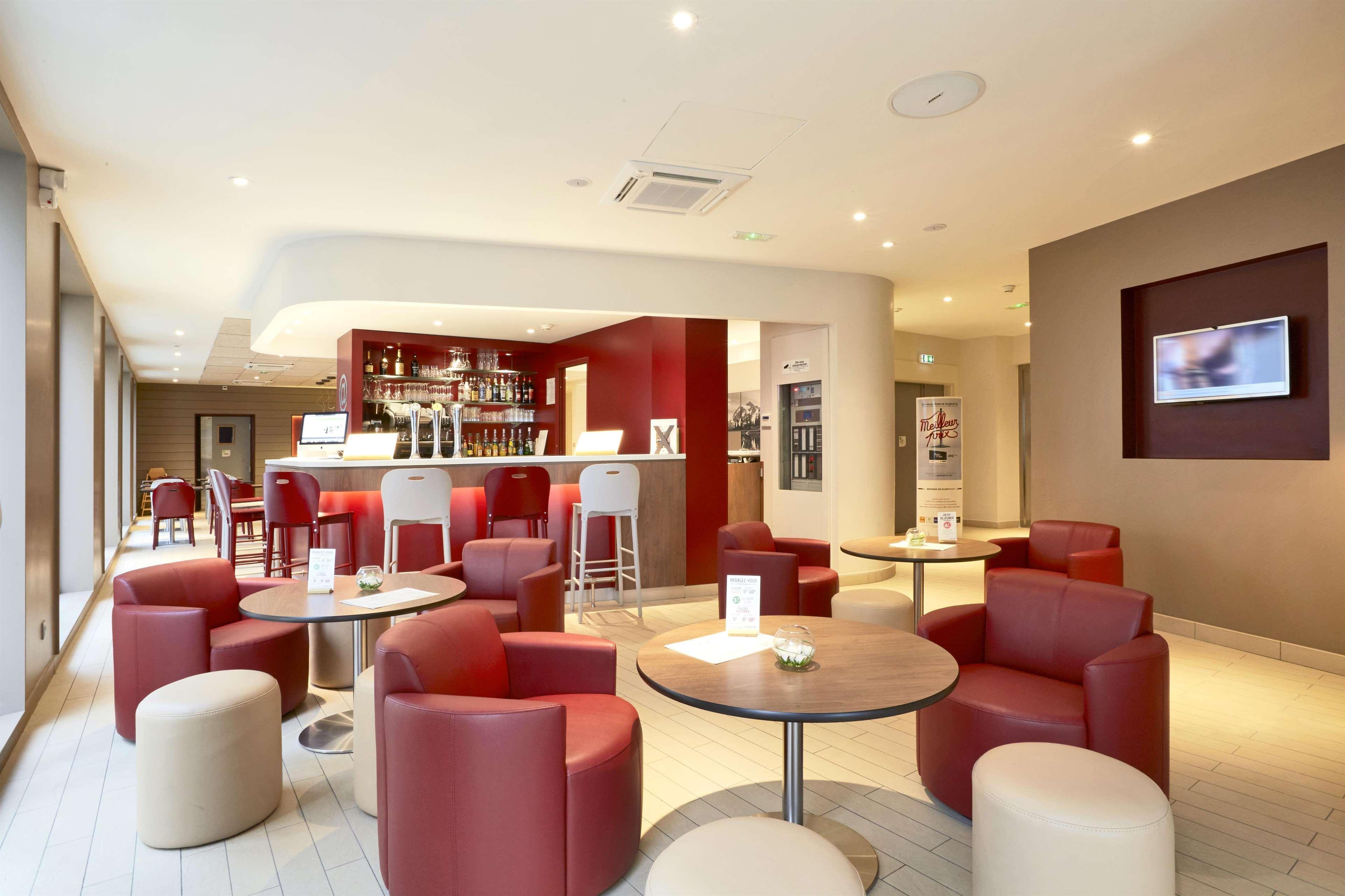 Hotel Campanile Annemasse Gare- Geneve Exterior foto