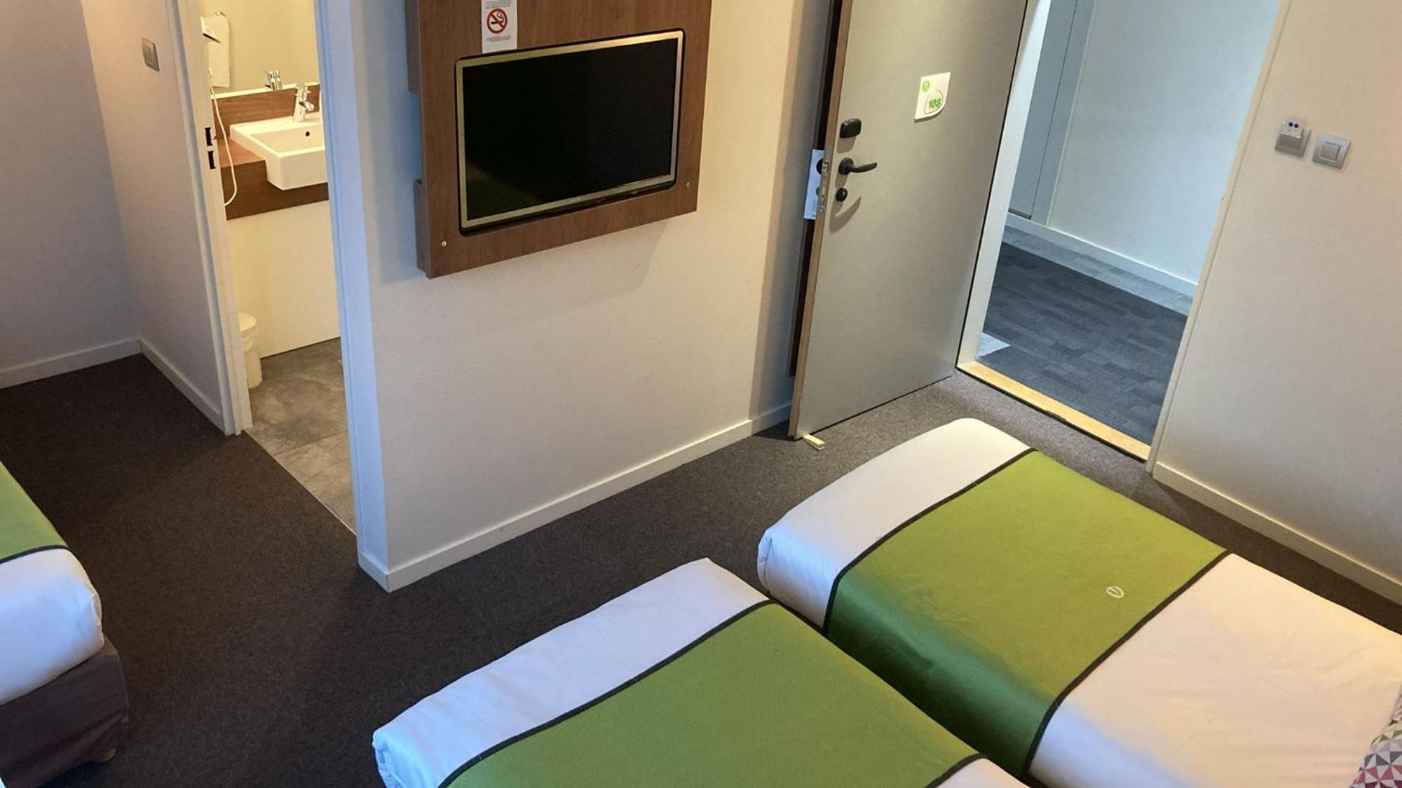 Hotel Campanile Annemasse Gare- Geneve Exterior foto